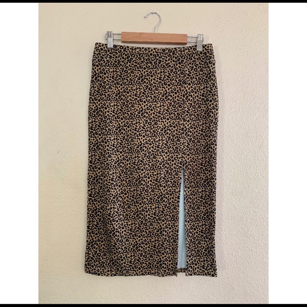 Midi skirt